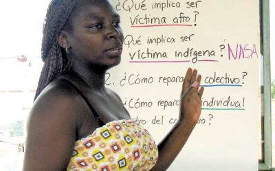 Afrocolombianos e indígenas en sesión permanente